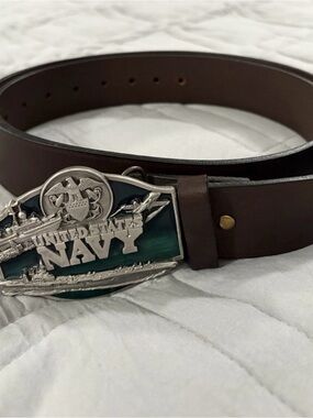 1987 United States Navy Brown Leather Belt with Silver Emblem Buckle